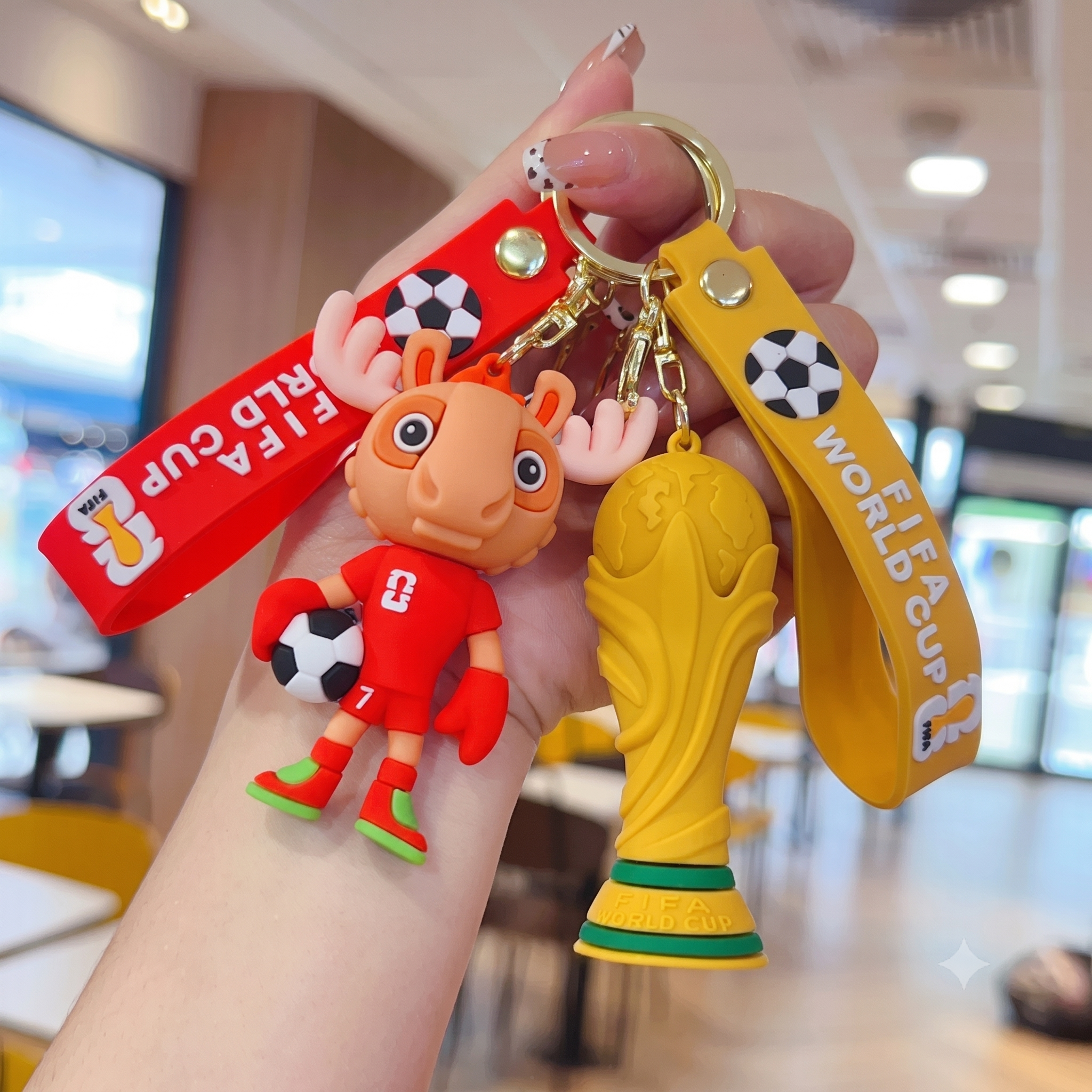 ميداليات كأس العالم 2026 - 4 شخصيات لعشاق كرة القدم FIFA
